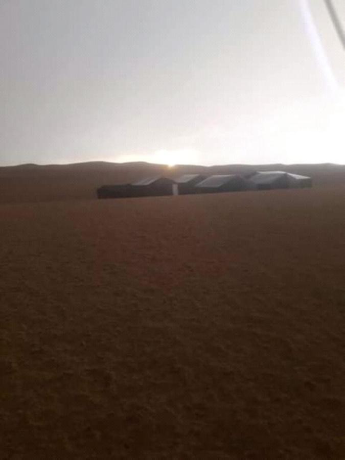 Отель Restcamp Ergchebbi Мерзуга Экстерьер фото
