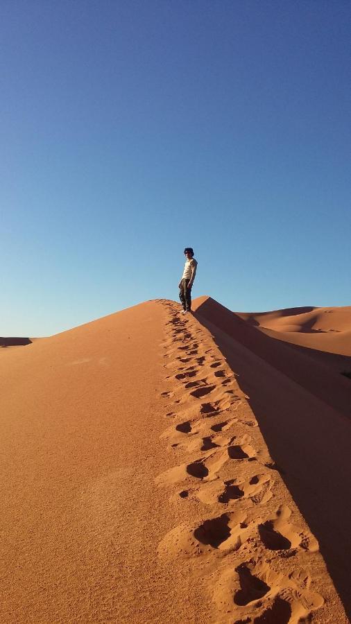 Отель Restcamp Ergchebbi Мерзуга Экстерьер фото