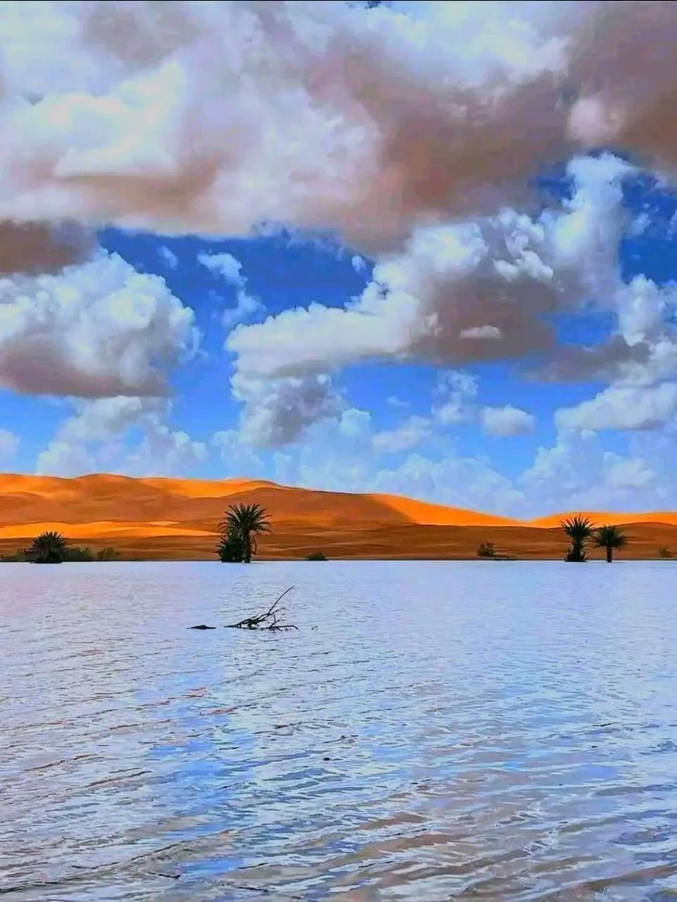 Отель Restcamp Ergchebbi Мерзуга Экстерьер фото